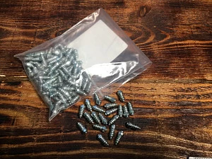 ШИПЫ ВКРУЧИВАЮЩИЕСЯ LWJX6*6-H15 (КОМПЛ., 100 ШТ.)