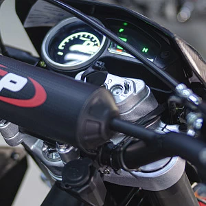 Мотоцикл Regulmoto TE (Tour Enduro) PR, 6 скоростей (Черный/ оранжевый)